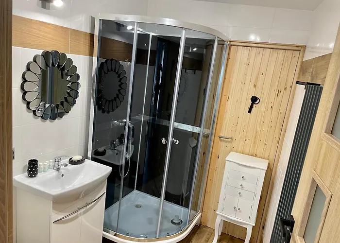 Wrzosowka Апартаменты Еленя-Гура